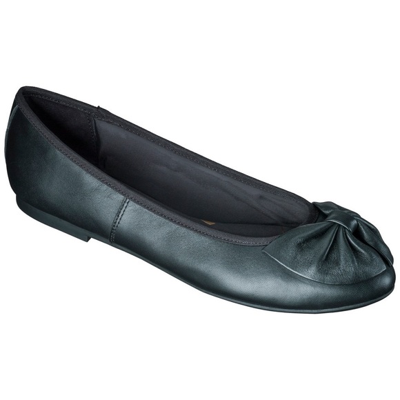 Women's Chelsea Bow Genuine Leather Flats. New box - Picture 2 of 4